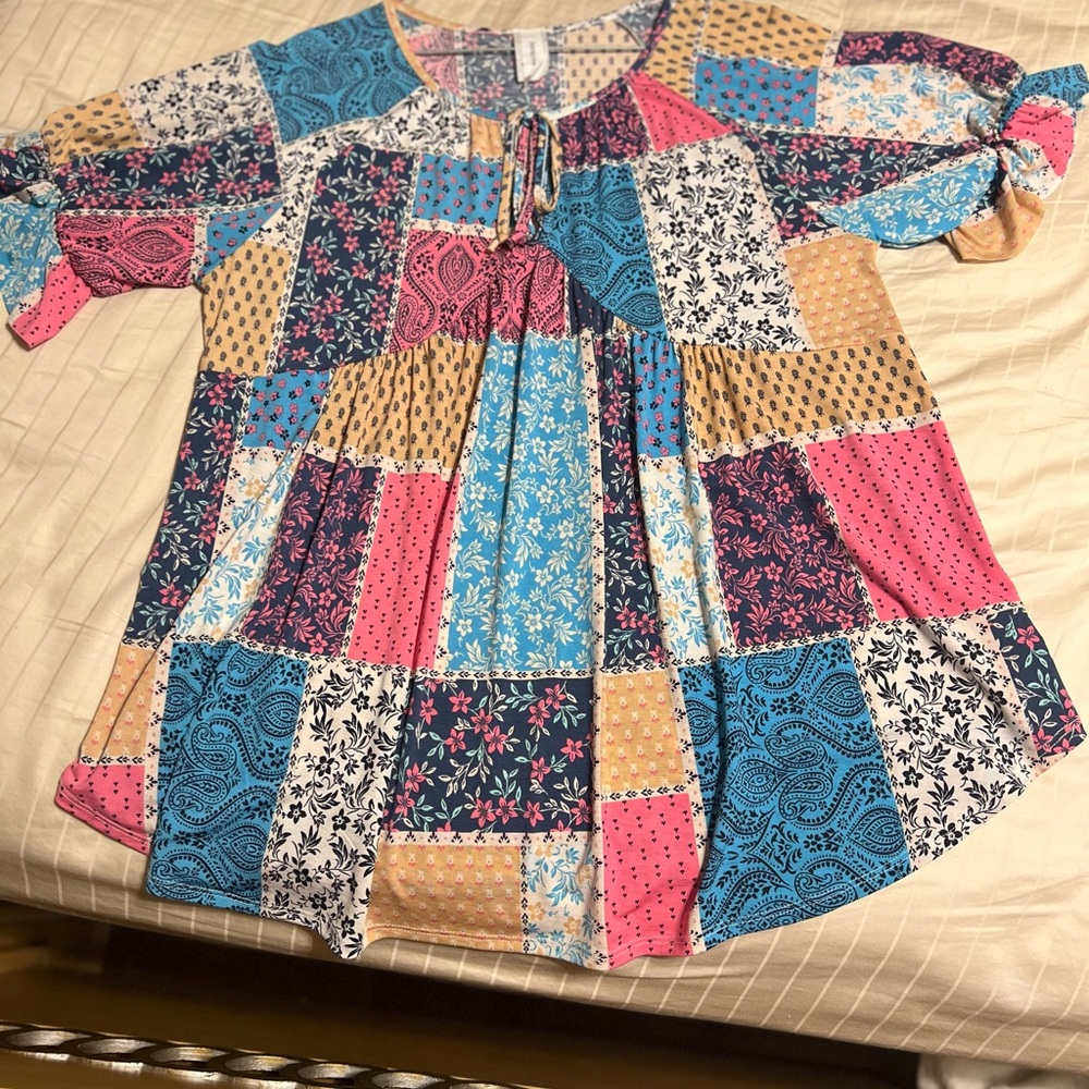 Cute multi pattern top by honeyme